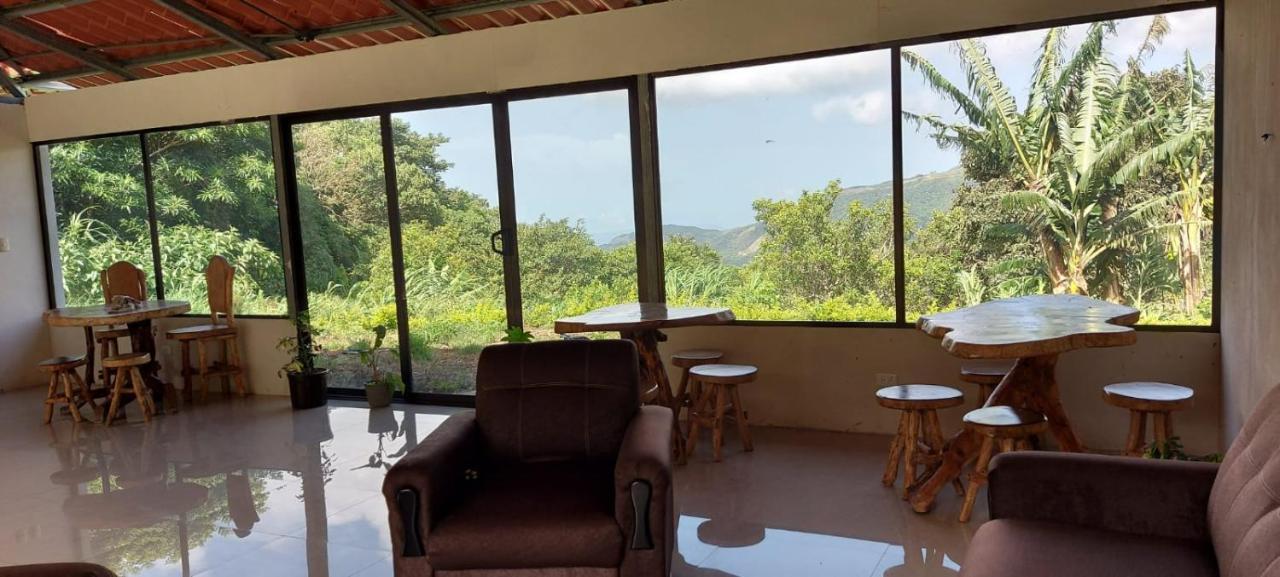 Bed and Breakfast Rancho Huacatay Monteverde Exterior foto